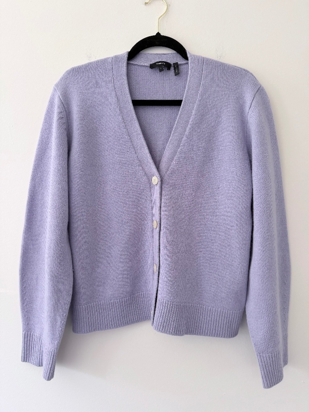 Theory 100% Cashmere Lavender Cardigan Button Front V Neck Quiet Luxury NWOT